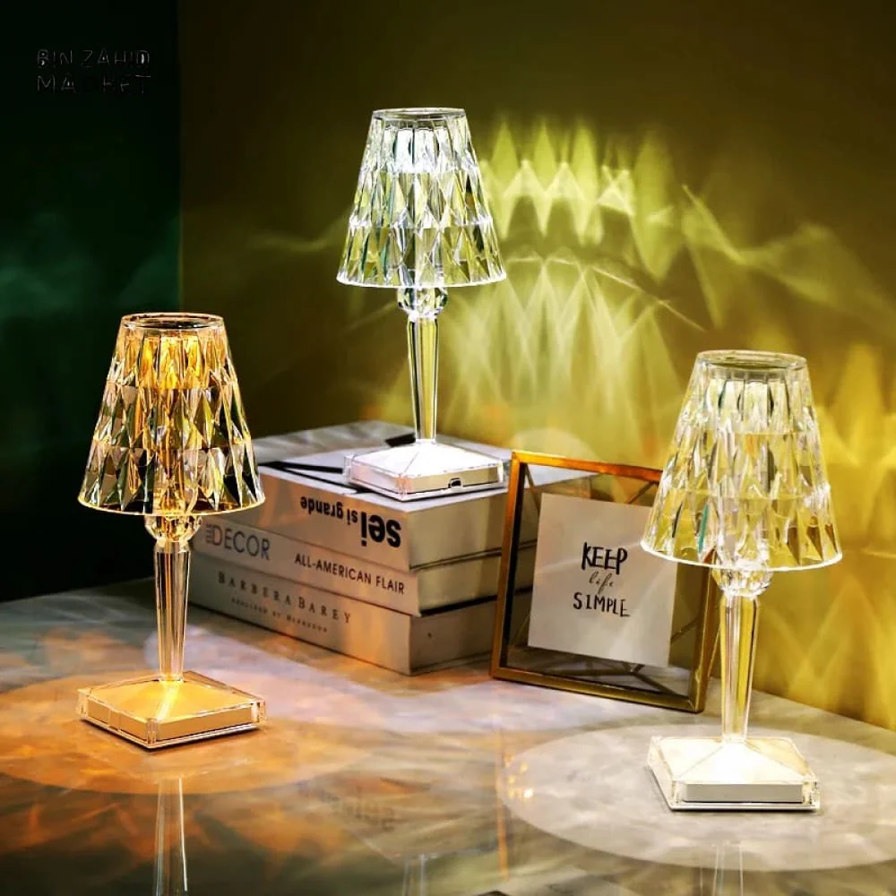 ACRYLIC DIAMOND TABLE LAMP - Image 9