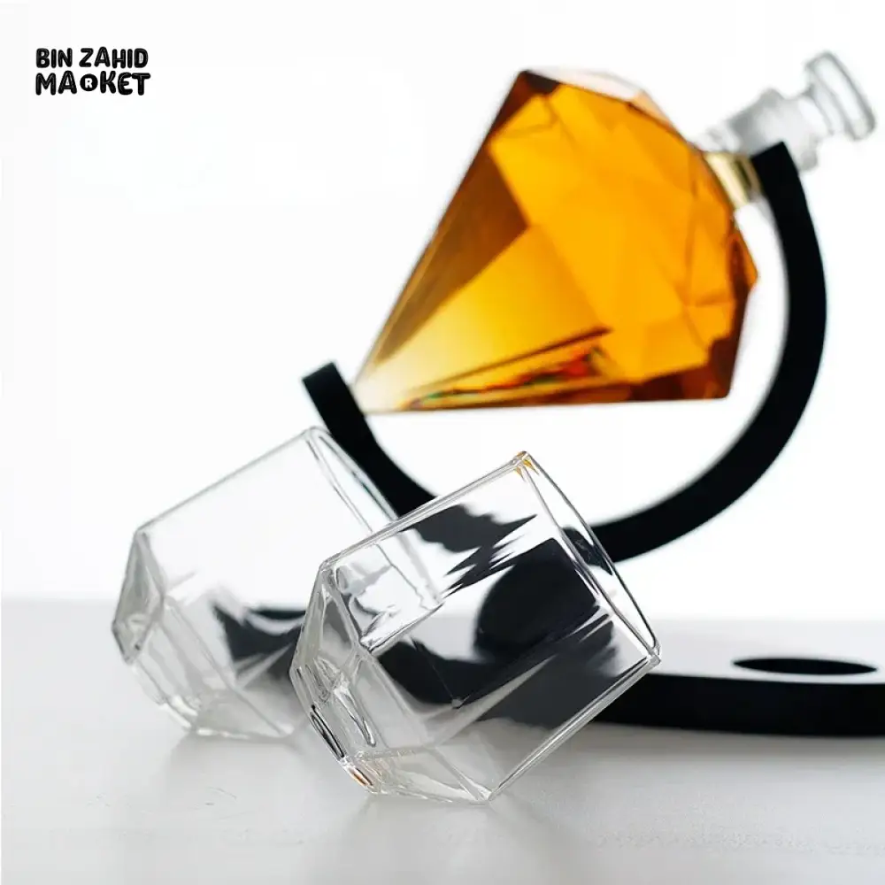 DIAMOND-SHAPED GLASS DECANTER – HIGH BOROSILICATE TRANSPARENT BOTTLE - Image 5