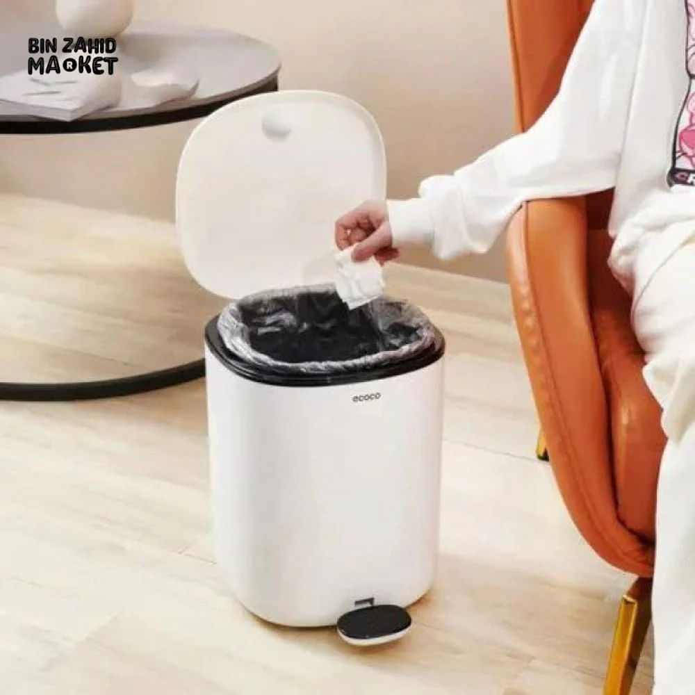 ECOCO FOOT-PEDAL TRASH CAN WITH LID 11L – LARGE-CAPACITY COVERED DUSTBIN FOR KITCHEN BATHROOM BEDROOM & LIVING ROOM - Image 5