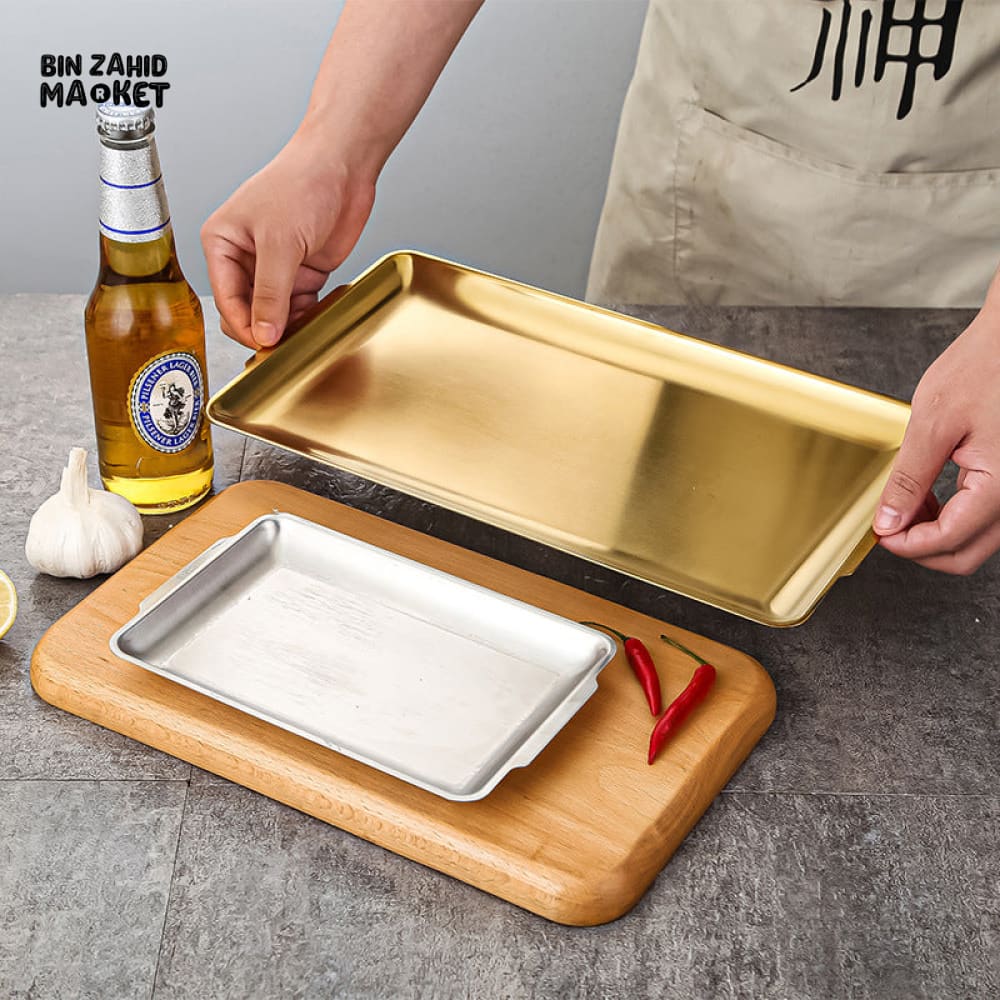 GOLD SERVING TRAY WITH HANDLE – MULTI-PURPOSE FOOD BAKING & DISPLAY TRAY FOR KITCHEN & DINING - Image 3