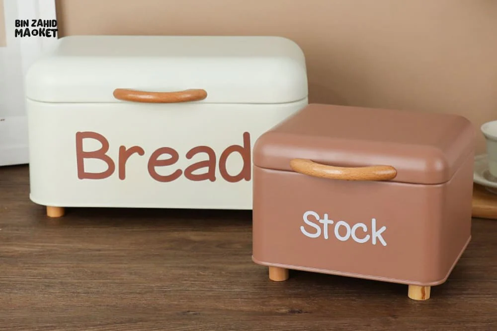 LUXORMOVE LARGE BREAD BIN WITH WOOD HANDLE – PLUS SMALL STOCK CONTAINER - Image 3