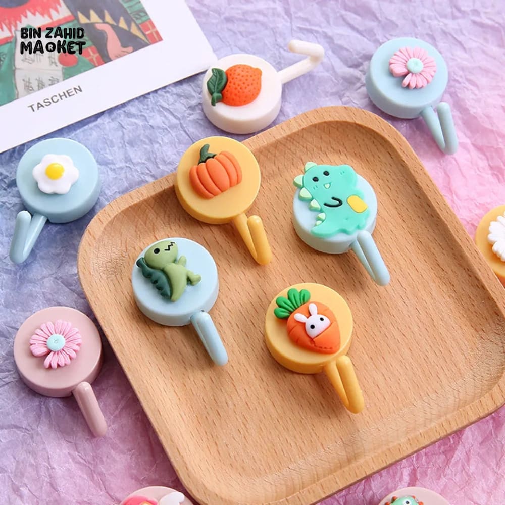 PACK OF 10 CARTOON HOOKS - Image 3